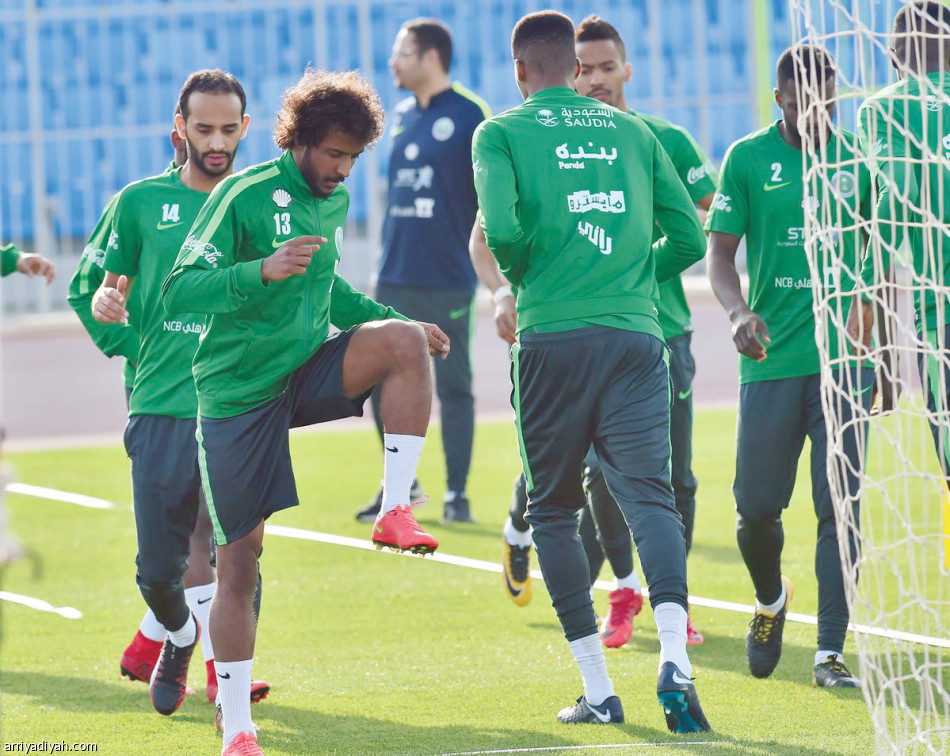 الشباب يتعادل مع الأخضر في مباراة الساعتين