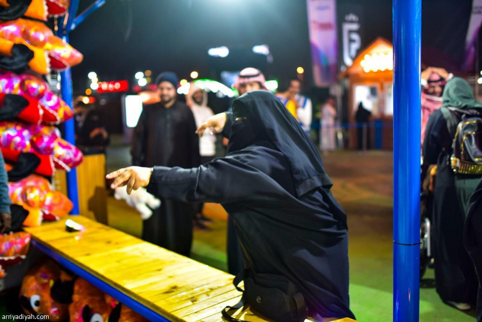 «الترفيه» تنظم زيارة للمسنين والمتقاعدين إلى موسم الرياض
