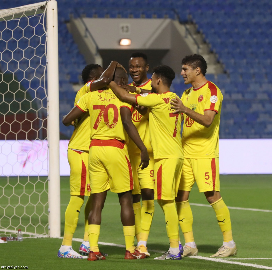 القادسية يثأر من الاتفاق بـ«3 جزائيات»