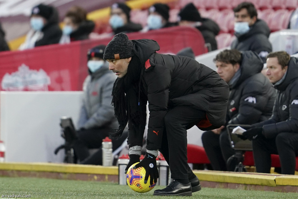 جوارديولا يتحسر على غياب الجماهير