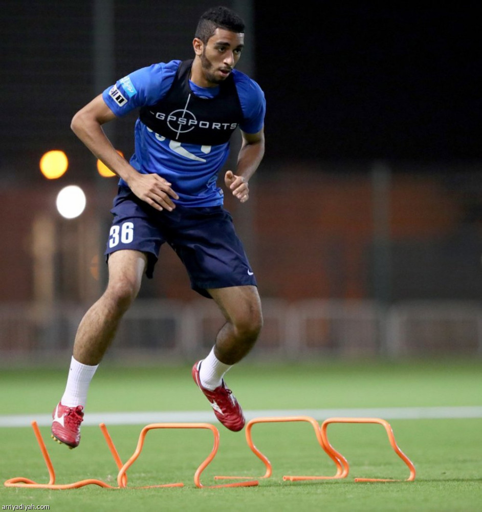الهلال يجري مرانه الأول في الدوحة