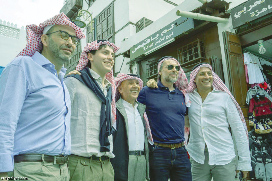 التاريخية 
تعجب الطليان