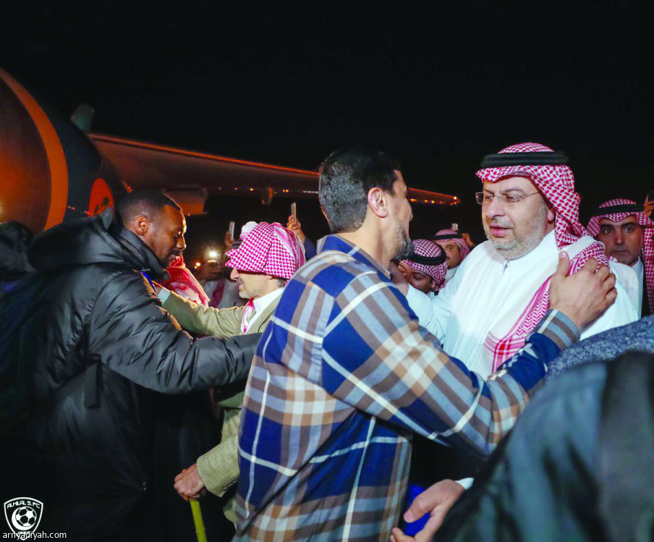 30 دقيقة..
استقبال الأبطال في المطار