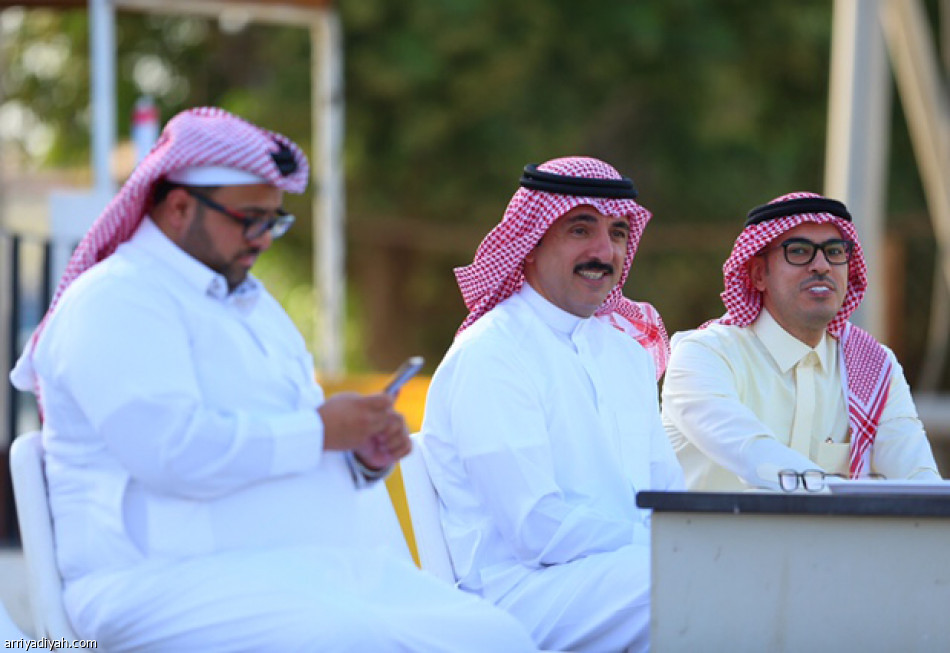 ديمول يجبر لاعبي هجر على قفز الحواجز