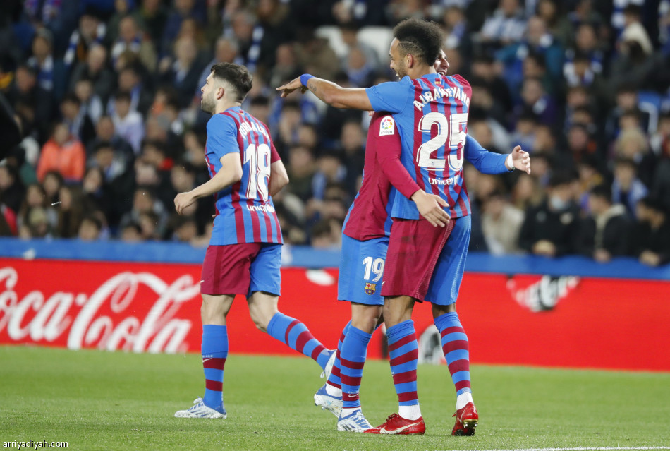 برشلونة يكسب سوسيداد بصعوبة