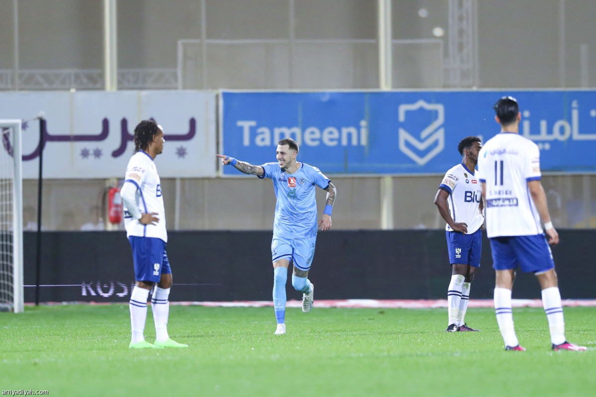 الهلال.. المعاناة تستمر