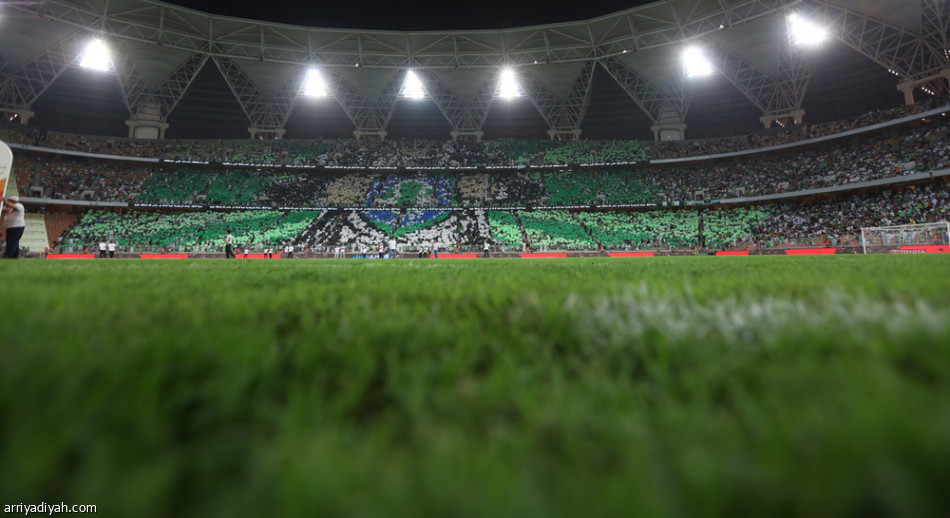 كلاسيكو الهلال والأهلي يحطم رقم ديربي الغربية 