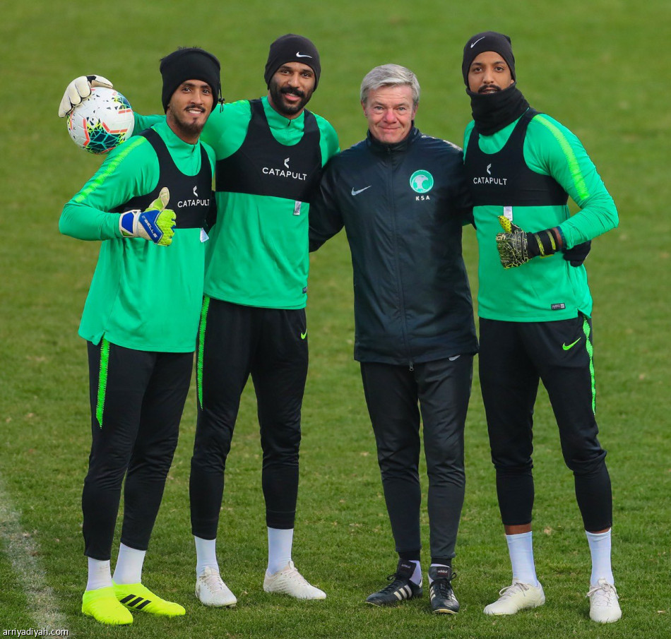 الأخضر يستعد للأوزبك