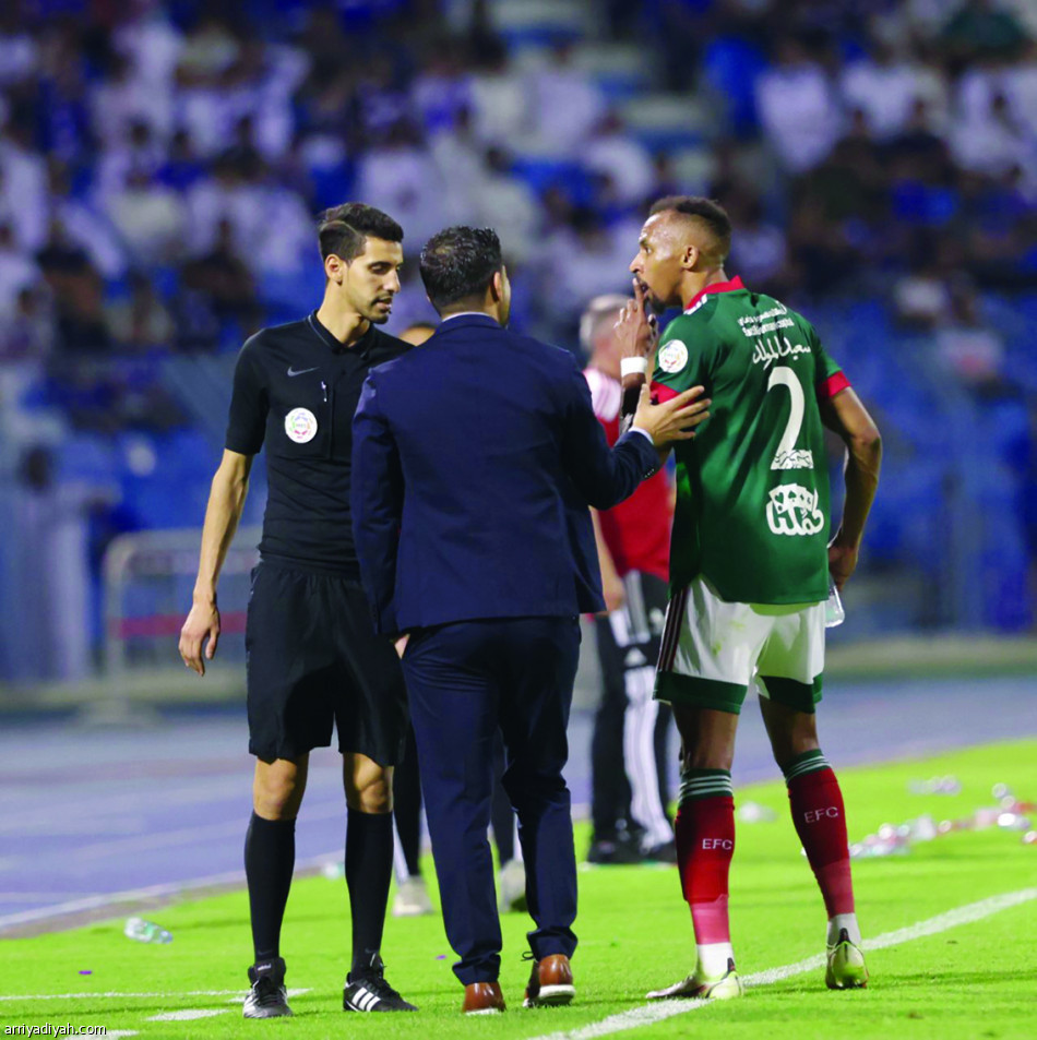 إيجالو
يتصدر
بـ 2412