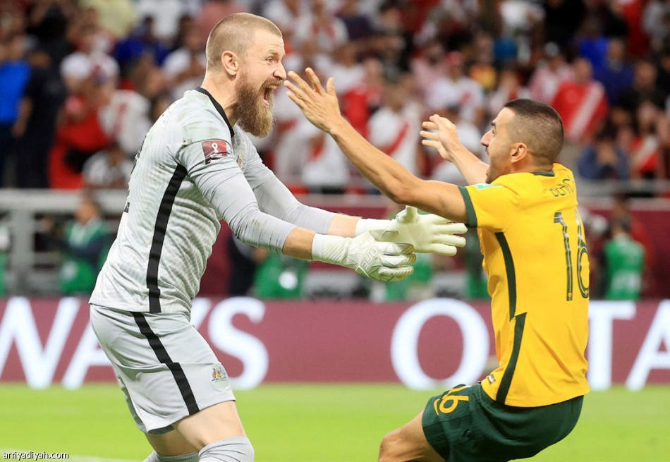 أستراليا تخطف
بطاقة المونديال الـ 3111