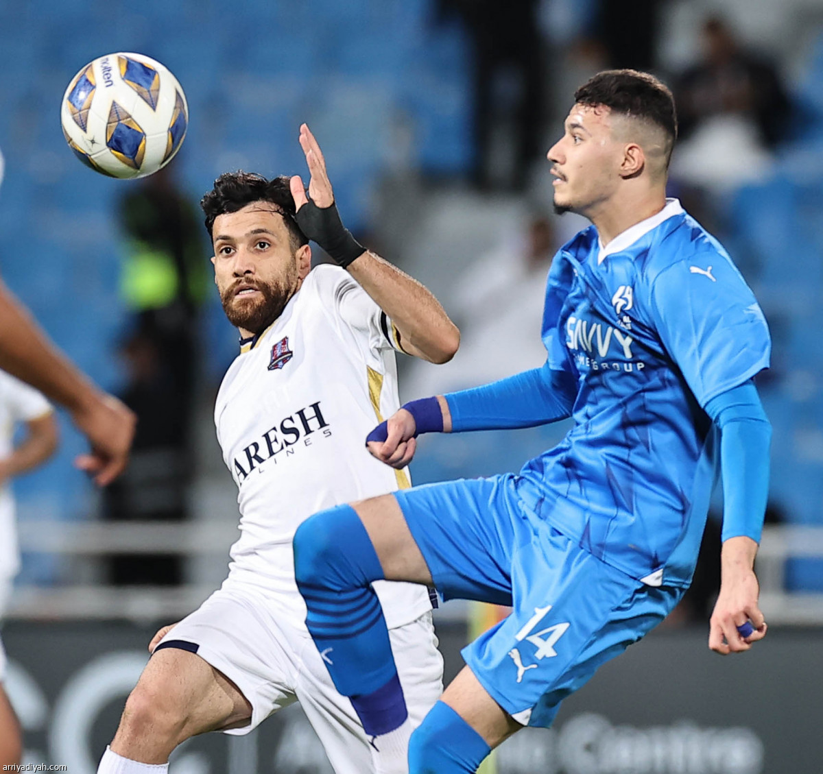 الهلال.. لا يتوقف