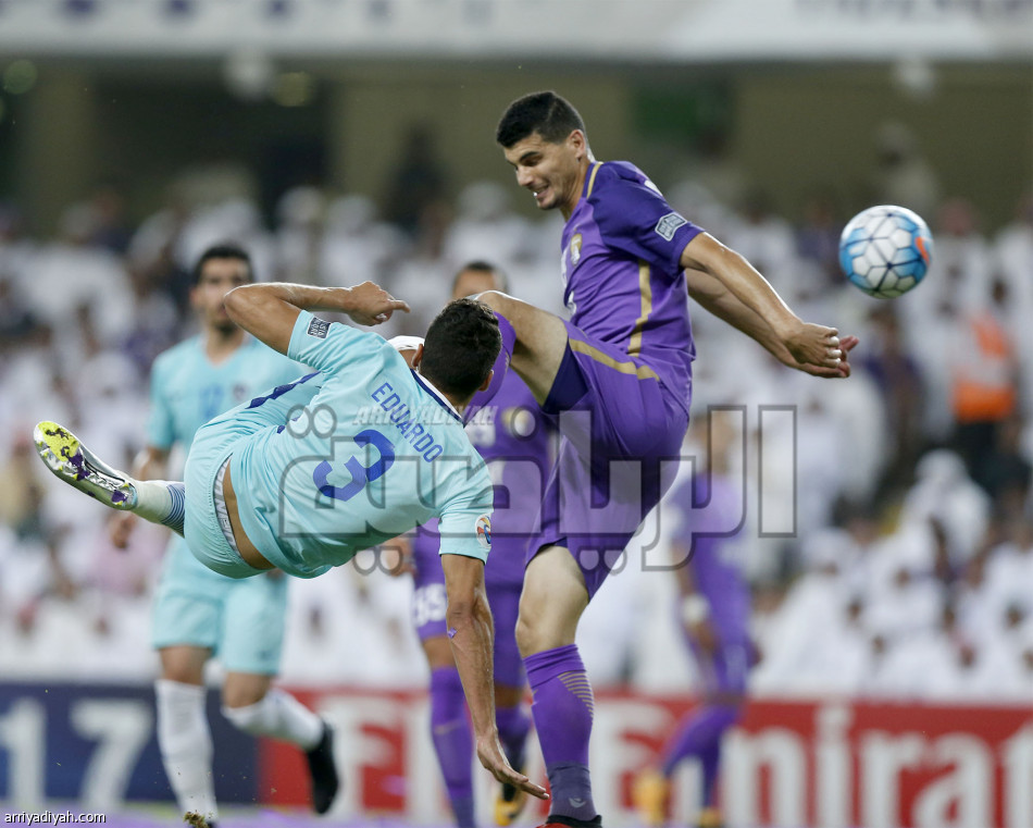 الهلال والعين يؤجلان حسم التأهل إلى مواجهة الملز