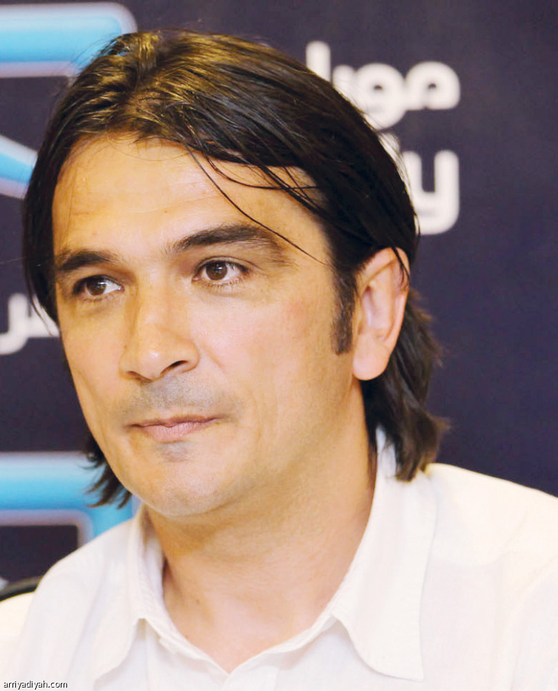 المدرب المؤقت..
نتائج تقلق الهلاليين