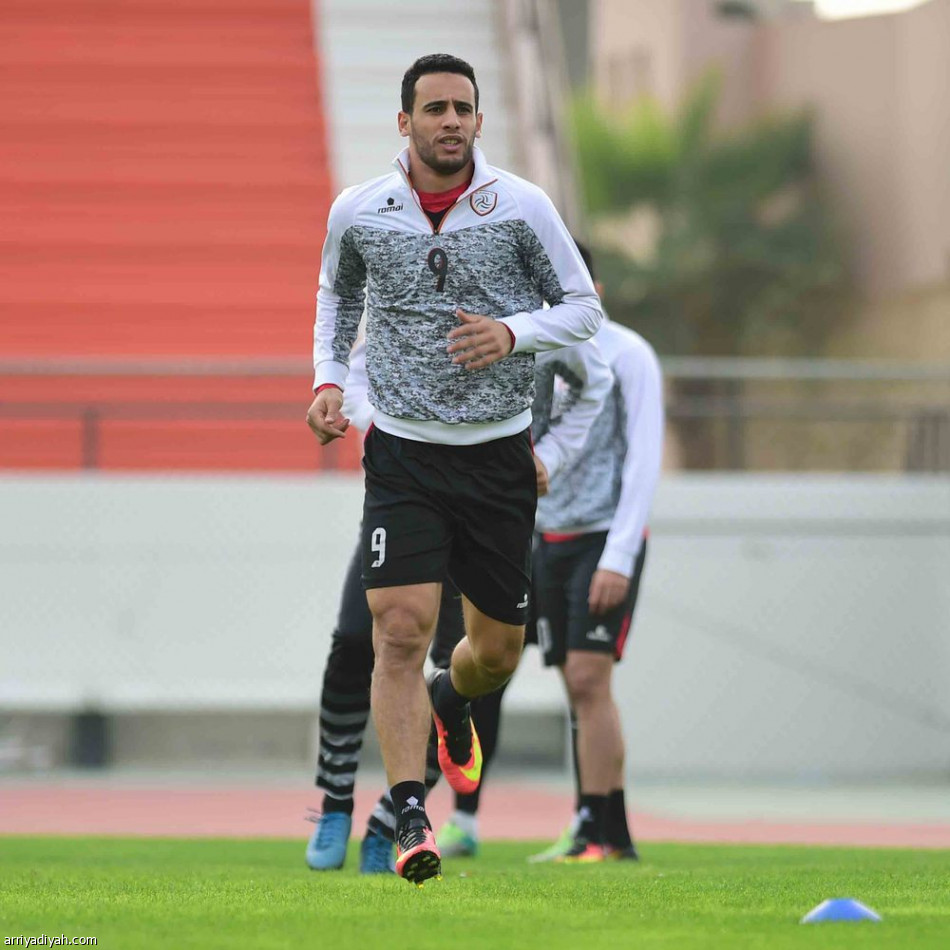 سامي يتنفس الصعداء بعودة بن يطو قبل الهلال