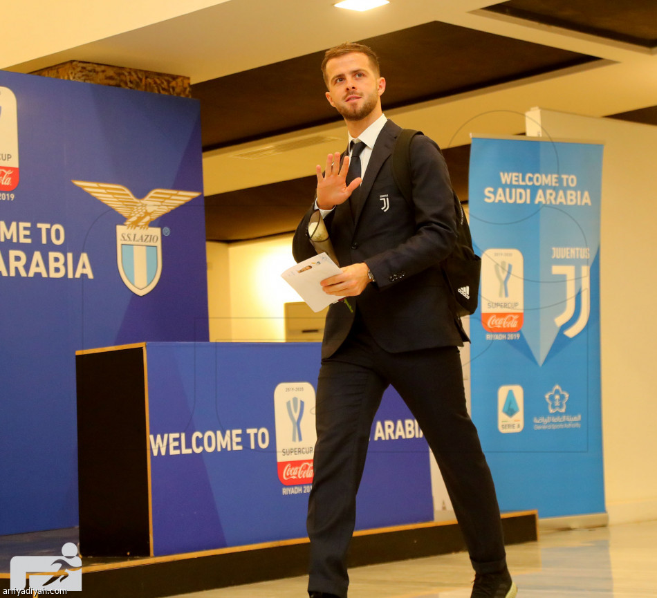 نجوم اليوفي يصلون الرياض تأهبا للسوبر الإيطالي