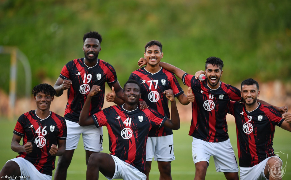الأهلي يواجه الصفاقسي التونسي وديا