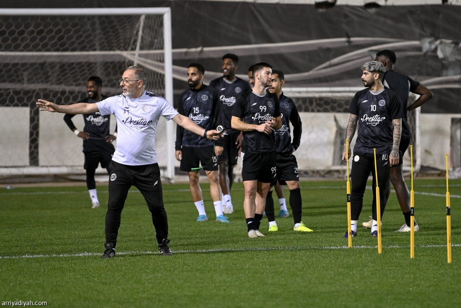 شاموسكا يفتح ملف الاتحاد بالفيديو