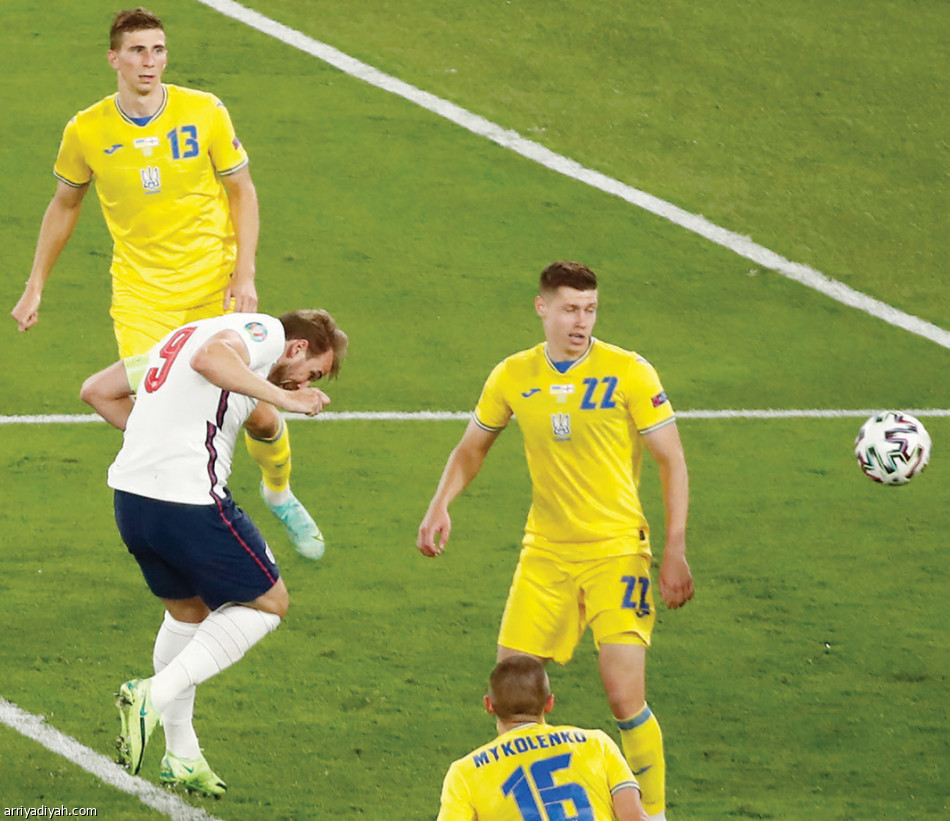 إنجلترا
تتأهل
برقم قياسي