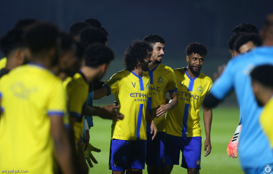 مارتينيز ينخرط في تدريبات النصر