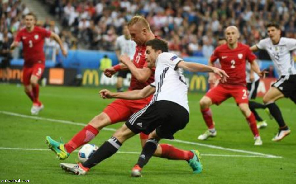 بولندا العنيدة تفرض على المانيا أول تعادل سلبي في بطولة أوروبا
