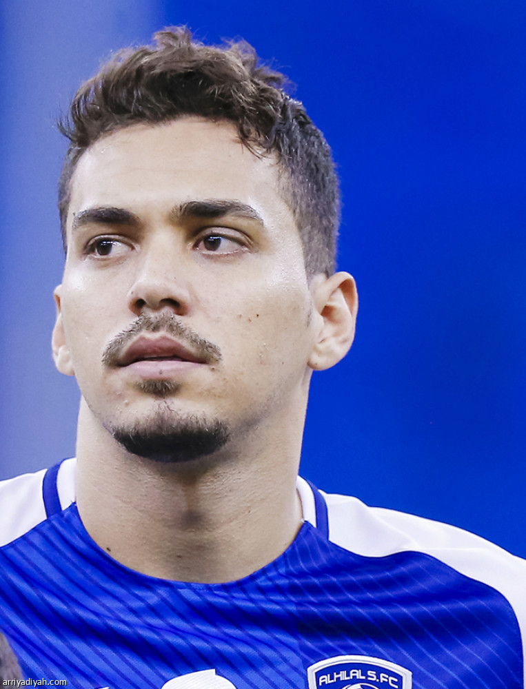 النظام يوقف رغبة دياز.. والهلال يكتفي بأجنبي واحد
