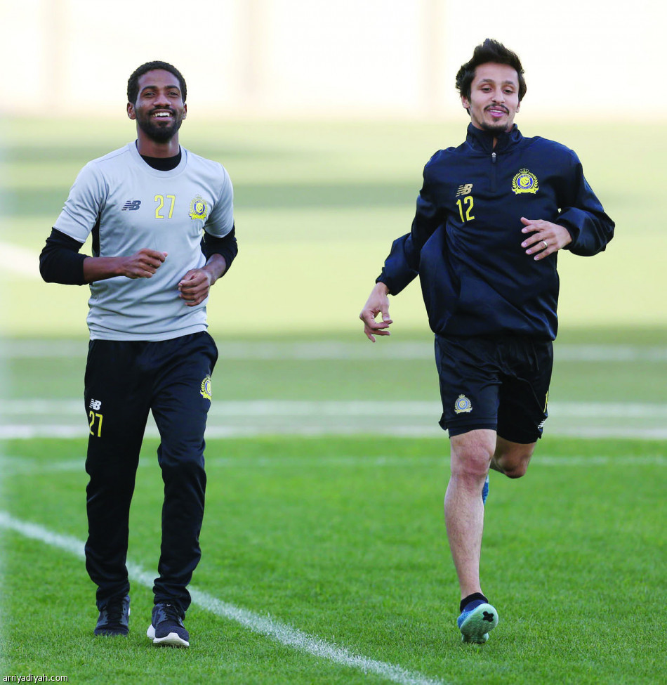 جوستافو يختبر خطة متصدر الدوري